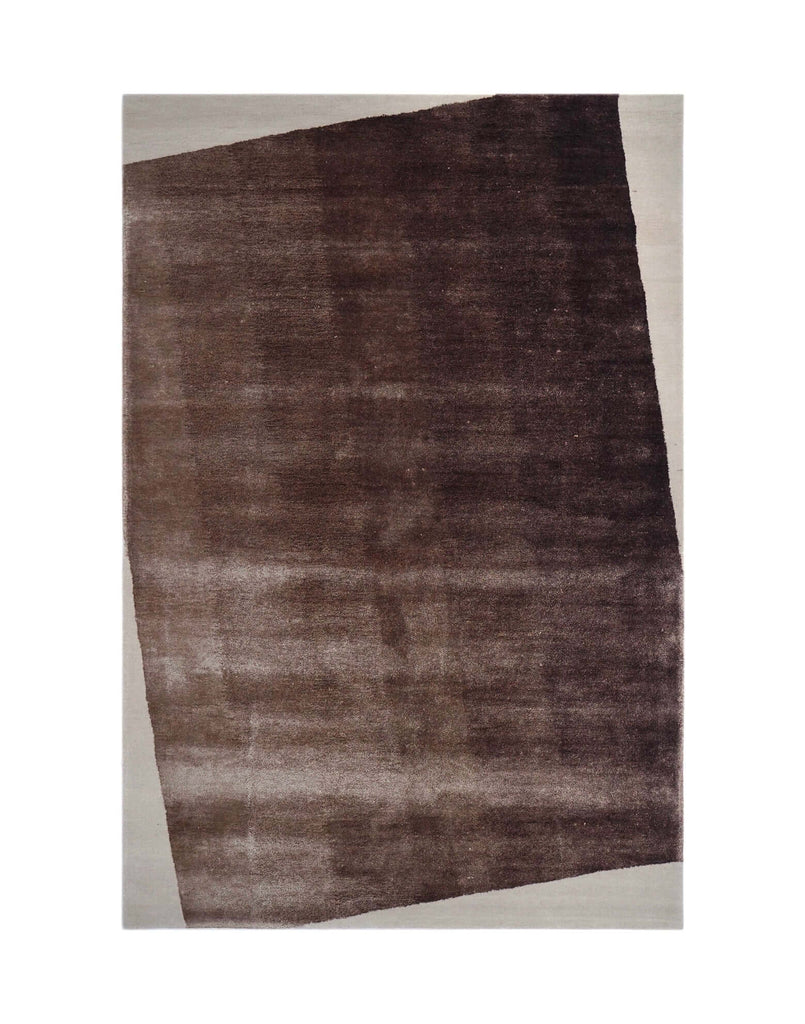 O M B R E - 5 luxury handmade rug by Cherom in brown New Zealand wool, contemporary design.